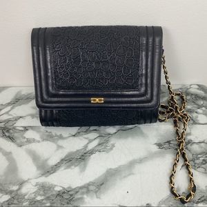 Regime Charm Purse color black